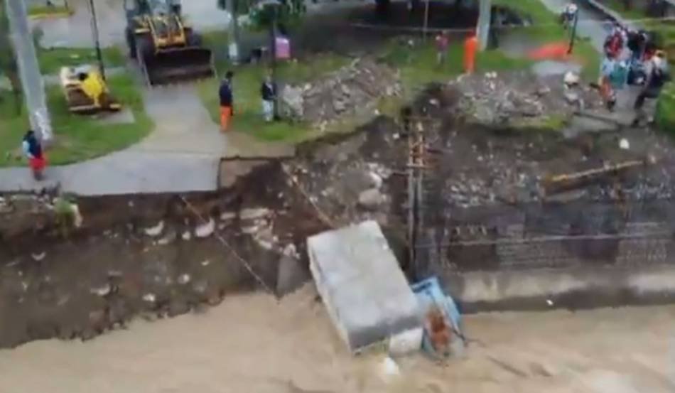 La crecida y la furia del agua del río Vaqueros arrasaron una parte clave de la obra del nuevo puente que lo unirá con Salta
