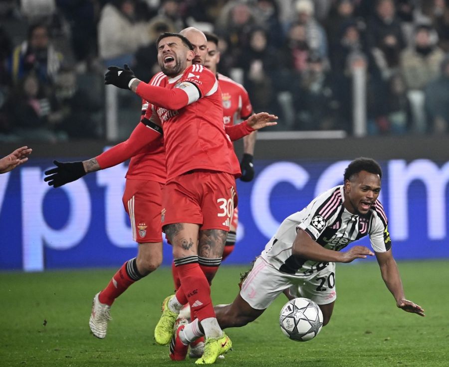 Nicolás Otamendi en la UEFA Champions League